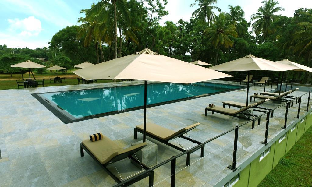 Miracle Resorts & Villas Cidade Antiga de Polonnaruva Exterior foto
